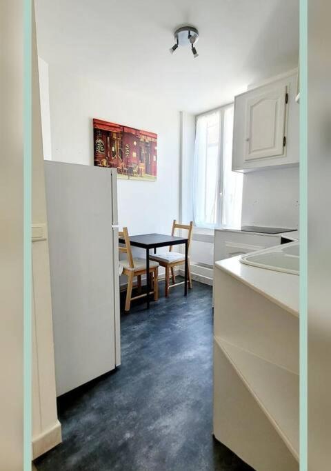 Spacieux T3 Au Pied Des Thermes Neris-les-Bains Luaran gambar